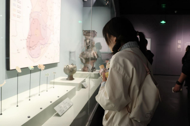 1764299747489680.png 3.png