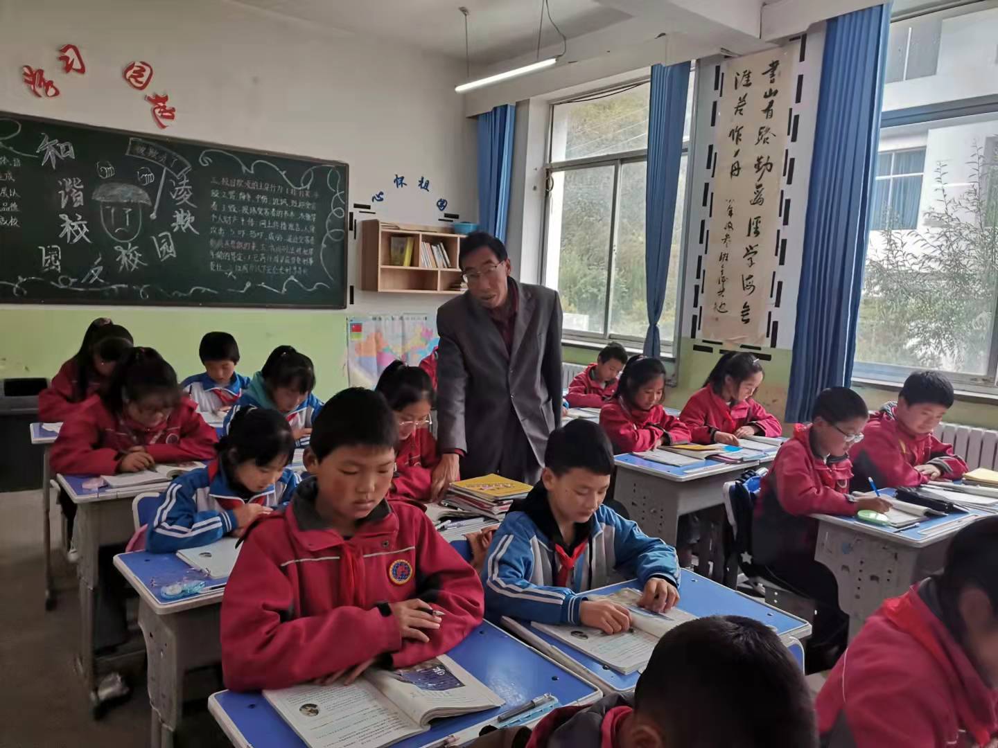 涛声教学照片.jpg